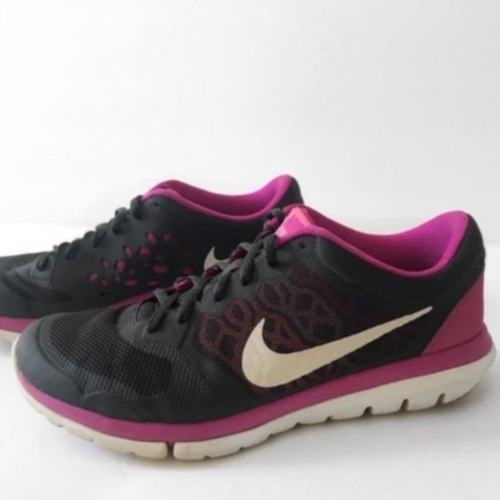 Women's Nike Flex Running Training Lace Up Sneaker